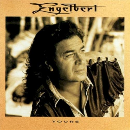 Capa de Yours