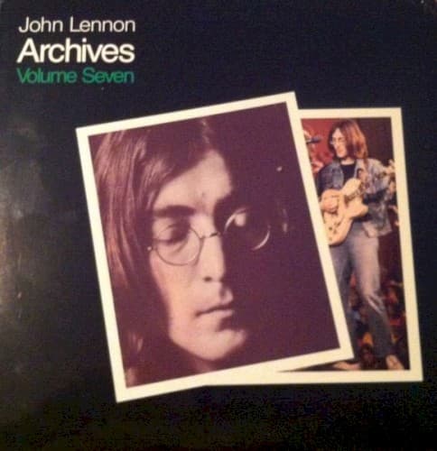 Capa de Archives Volume Seven