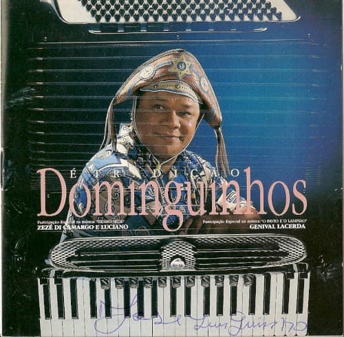 Capa de Dominguinhos É tradição