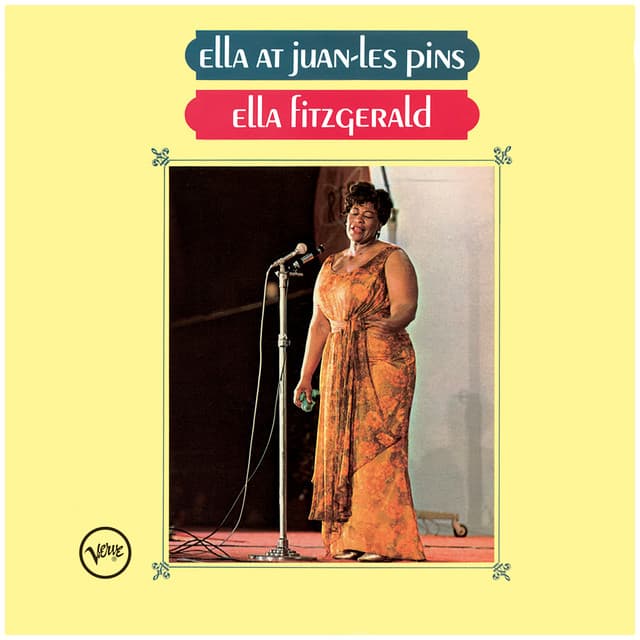 Capa de Ella at Juan-Les-Pins