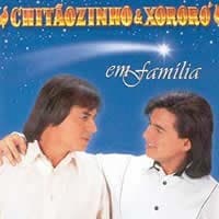 Capa de Em família