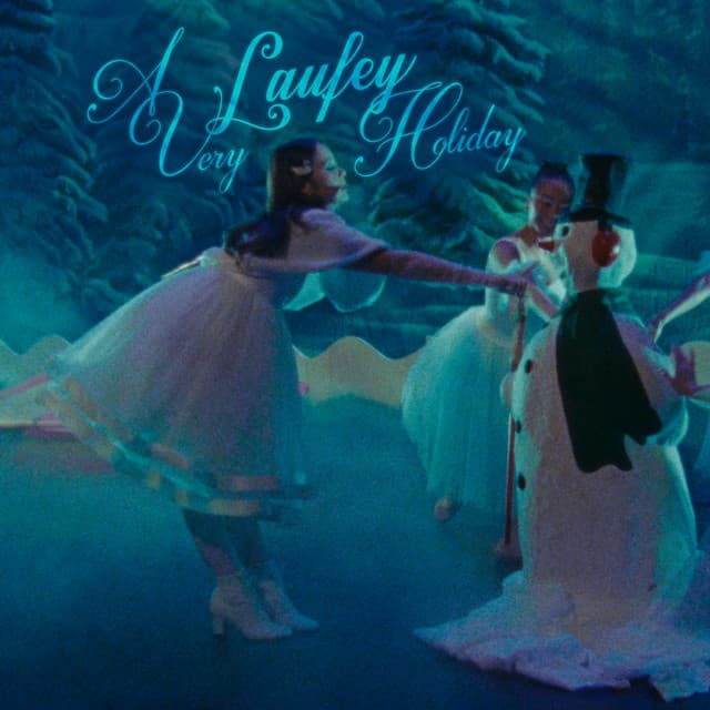 Capa de A Very Laufey Holiday